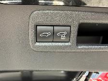 2023 Toyota Venza LIMITED AWD , ONE OWNER, PANORAMIC ROOF, LEATH - Photo 13