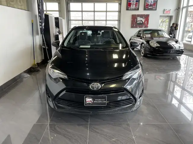2017 Toyota Corolla CE - Photo 2