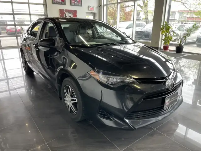 2017 Toyota Corolla CE - Photo 3