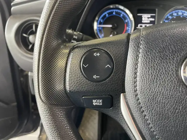 2017 Toyota Corolla CE - Photo 18