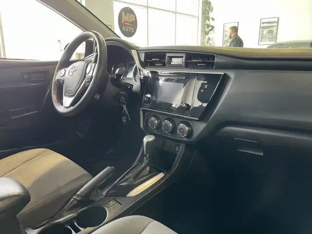 2017 Toyota Corolla CE - Photo 25