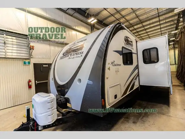 2013 Coachmen RV Freedom Express 292BHDS - Photo 4