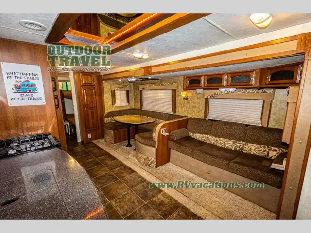 2013 Coachmen RV Freedom Express 292BHDS - Photo 13
