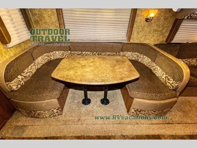 2013 Coachmen RV Freedom Express 292BHDS - Photo 31