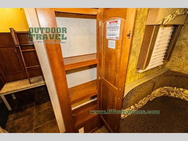 2013 Coachmen RV Freedom Express 292BHDS - Photo 36