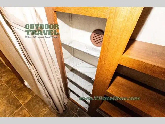 2013 Coachmen RV Freedom Express 292BHDS - Photo 60