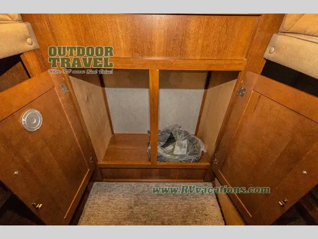 2013 Coachmen RV Freedom Express 292BHDS - Photo 65
