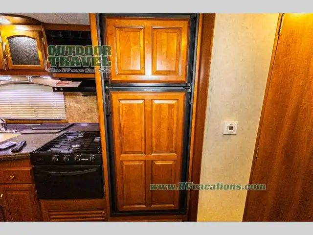 2013 Coachmen RV Freedom Express 292BHDS - Photo 66