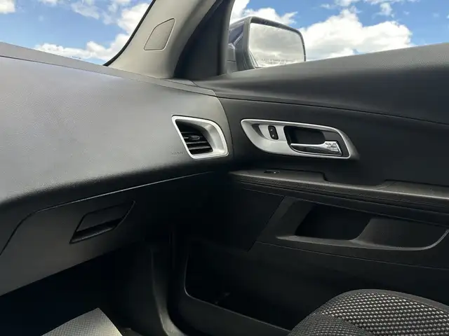 2017 Chevrolet Equinox - Photo 21