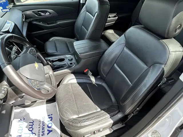 2021 Chevrolet Traverse - Photo 12