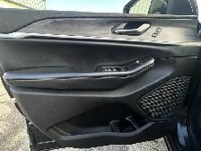 2023 Jeep Grand Cherokee - Photo 10