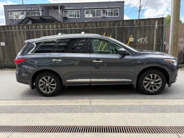 2014 Infiniti QX60 Base 4dr All Wheel Drive CVT - Photo 4