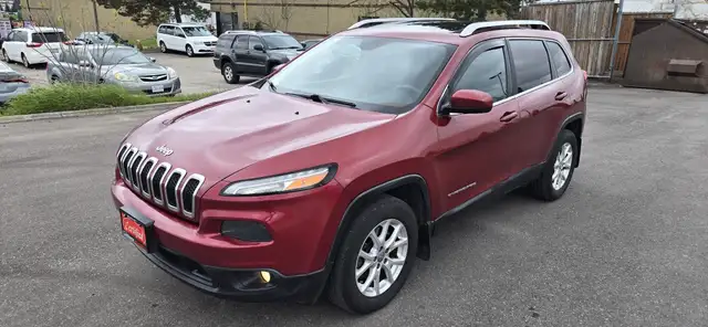 2015 Jeep Cherokee Sport 4dr 4x4 Automatic