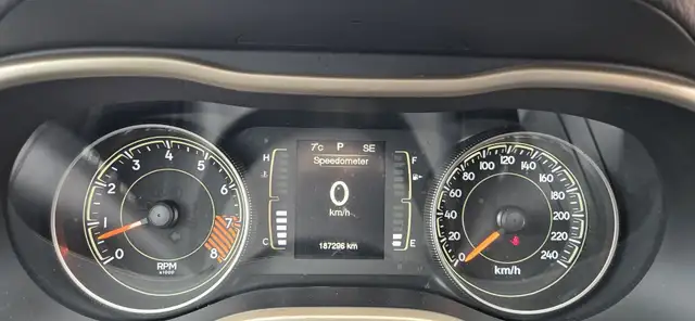 2015 Jeep Cherokee Sport 4dr 4x4 Automatic - Photo 24