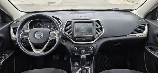 2015 Jeep Cherokee Sport 4dr 4x4 Automatic - Photo 25