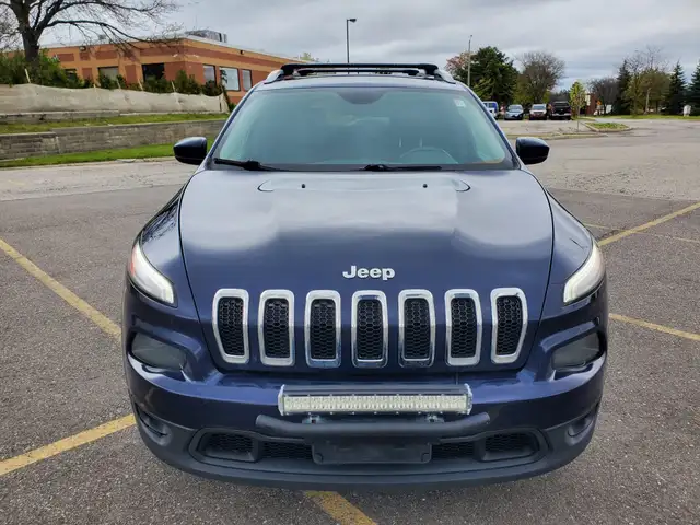 2016 Jeep Cherokee 4WD 4dr North - Photo 2