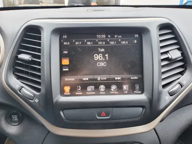 2016 Jeep Cherokee 4WD 4dr North - Photo 11
