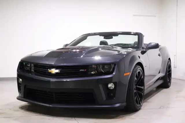 2014 Chevrolet Camaro ZL1 CONVERTIBLE | CLEAN CARFAX | LOW MILEA - Photo 2