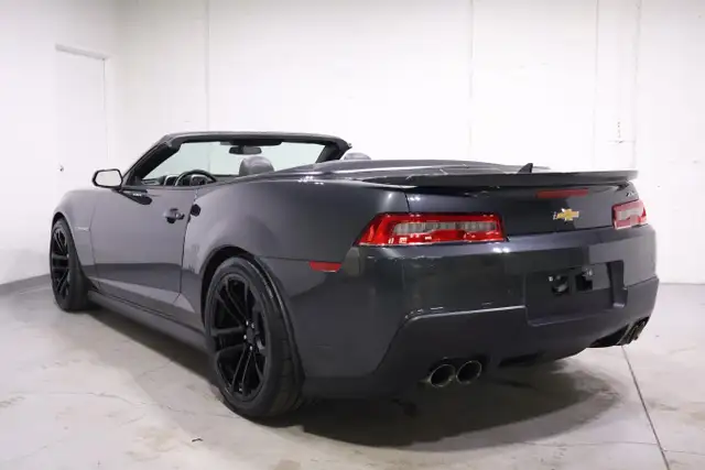2014 Chevrolet Camaro ZL1 CONVERTIBLE | CLEAN CARFAX | LOW MILEA - Photo 4