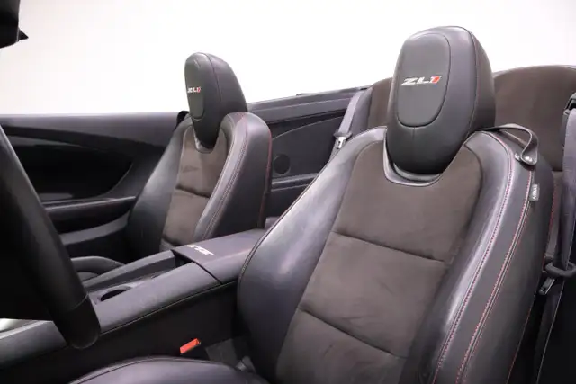2014 Chevrolet Camaro ZL1 CONVERTIBLE | CLEAN CARFAX | LOW MILEA - Photo 18