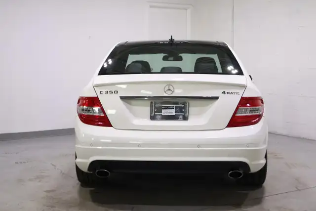 2010 Mercedes-Benz C350 4MATIC | ONE OWNER | DEALER SERVICED - Photo 5