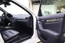 2010 Mercedes-Benz C350 4MATIC | ONE OWNER | DEALER SERVICED - Photo 19