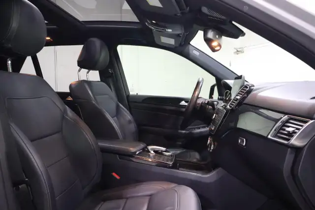 2018 Mercedes-Benz GLE 43 4MATIC | ONE OWNER | DEALER SERVICED - Photo 20
