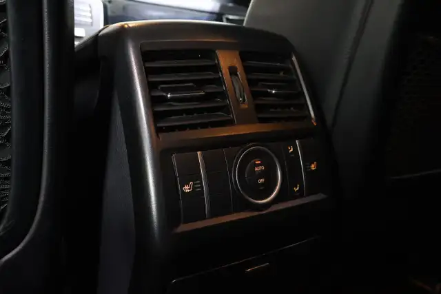 2018 Mercedes-Benz GLE 43 4MATIC | ONE OWNER | DEALER SERVICED - Photo 23