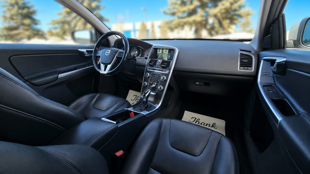 2016 Volvo XC60 T5 AWD | Luxury SUV | AWD - Photo 7