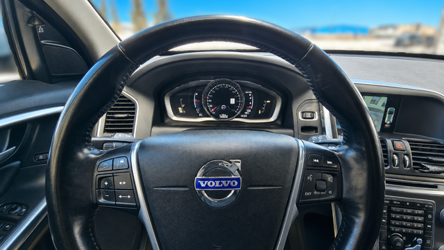 2016 Volvo XC60 T5 AWD | Luxury SUV | AWD - Photo 8