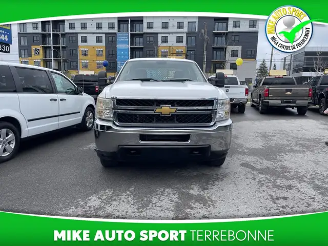 Chevrolet Silverado 2500HD 4 RM Cabine multiplaces 153 po WT 201 - Photo 2
