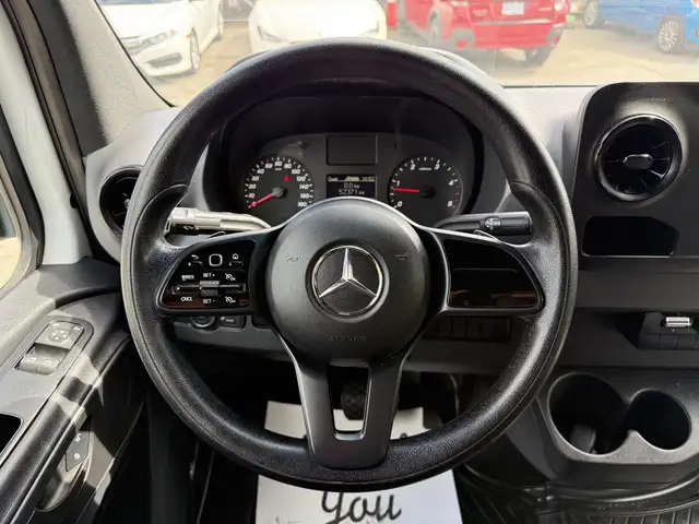 2022 Mercedes-Benz Sprinter 2500 3 Seater High Roof V6 144' wb - Photo 24