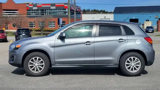 2015 Mitsubishi RVR SE - Photo 3