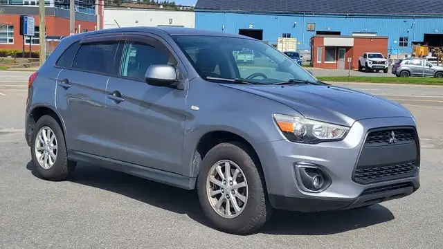 2015 Mitsubishi RVR SE - Photo 9