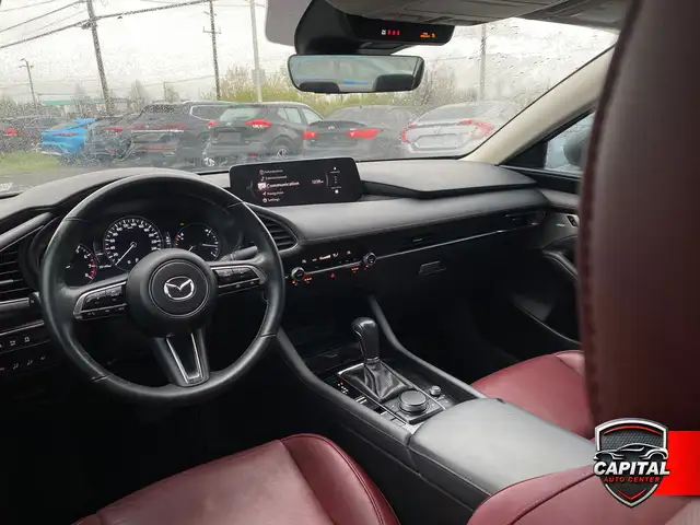 2024 Mazda Mazda3 GT - Photo 11