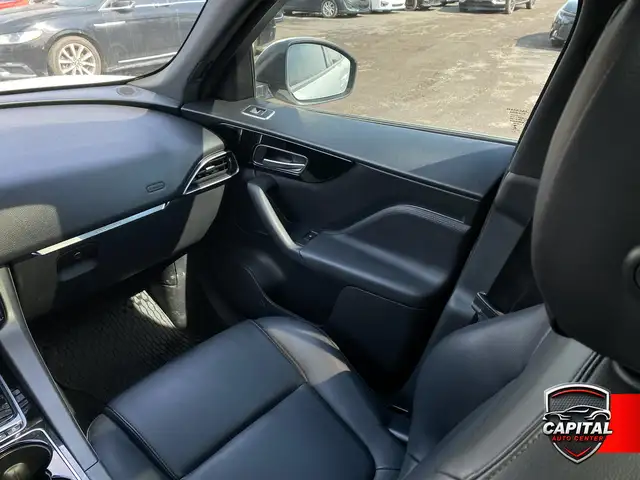 2017 Jaguar F-PACE 20d Premium - Photo 16