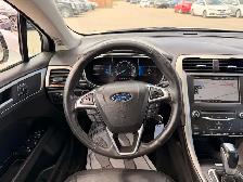 2014 Ford Fusion SE AWD : Low Mileage, One Owner - Photo 12