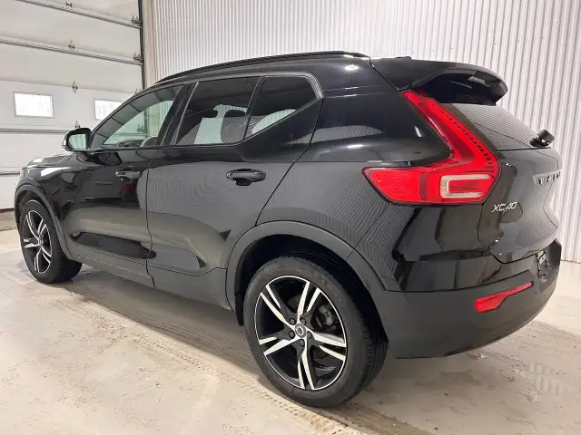 Volvo XC40 R-Design T5 Awd Toit 2022 à vendre - Photo 8