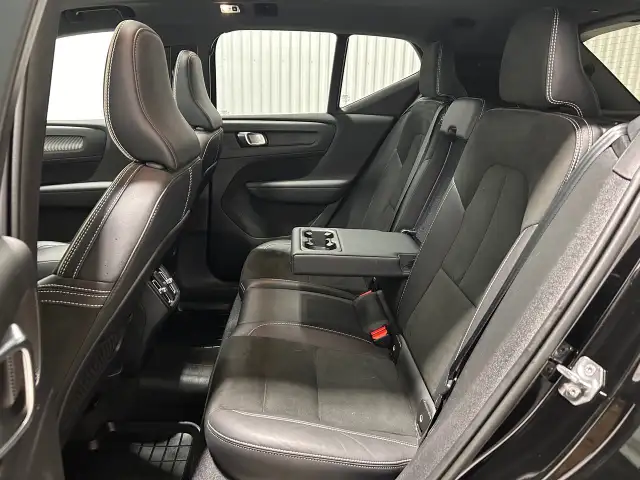 Volvo XC40 R-Design T5 Awd Toit 2022 à vendre - Photo 17