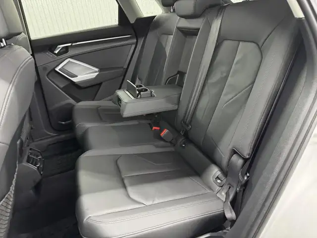 Audi Q3 Progressiv 2021 à vendre - Photo 18