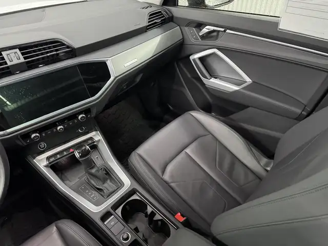 Audi Q3 Progressiv 2021 à vendre - Photo 21