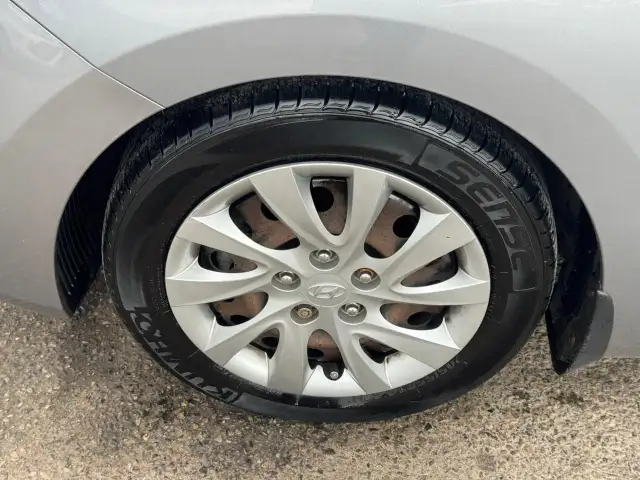 2013 Hyundai Elantra GT GL, HATCH, AUTO, ONLY 157KMS, GREAT ON F - Photo 15