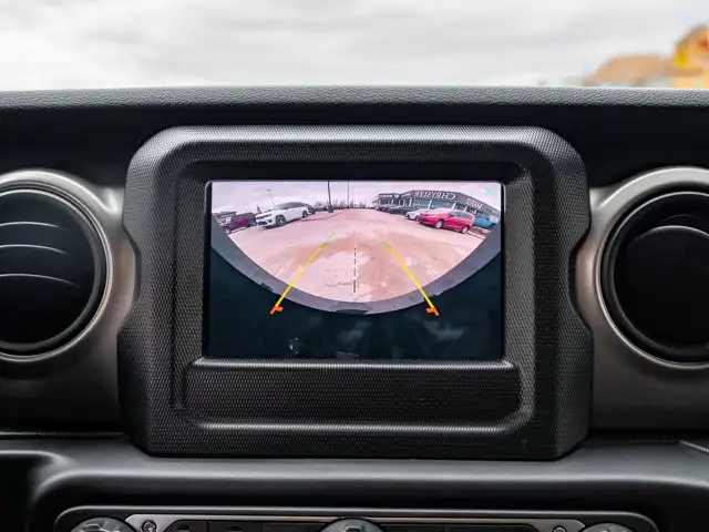 2020 Jeep Wrangler Unlimited Sport - Photo 30
