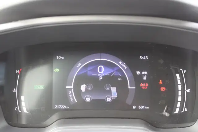 2025 Toyota Corolla Hybrid LE - Photo 16