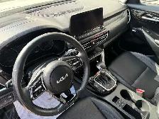 2023 Kia Seltos SX Turbo AWD - Photo 11