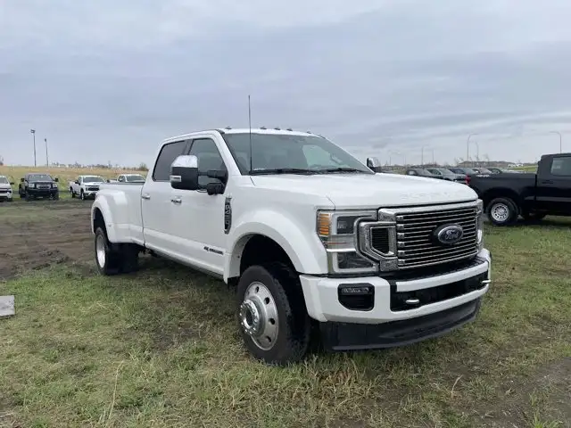 2021 Ford Super Duty F-450 DRW Platinum 6.7L Powerstroke - Photo 2