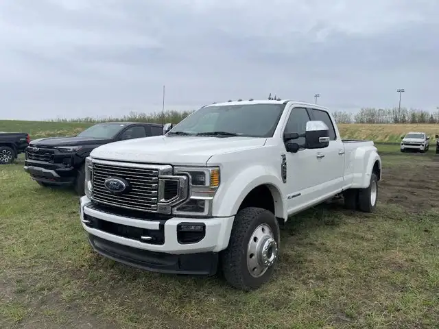 2021 Ford Super Duty F-450 DRW Platinum 6.7L Powerstroke - Photo 3