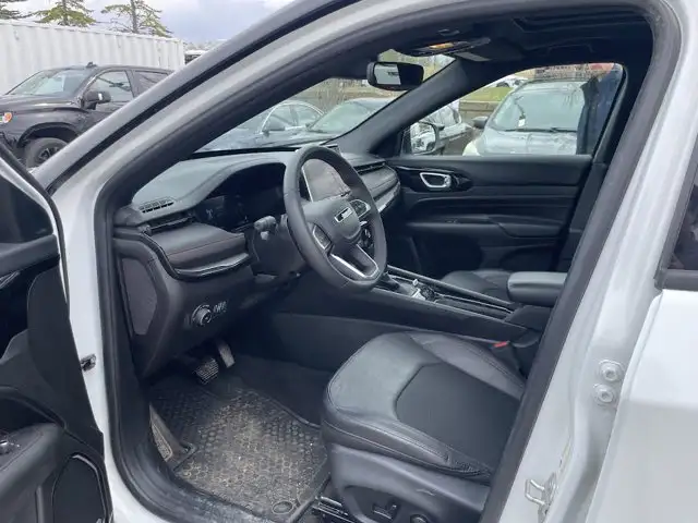 2024 Jeep Compass Trailhawk 2.0L | Sunroof - Photo 7