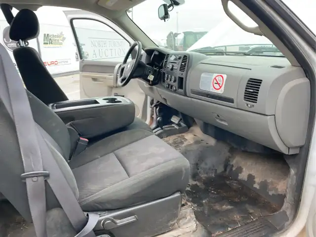 2011 Chevrolet Silverado 1500 - Photo 16