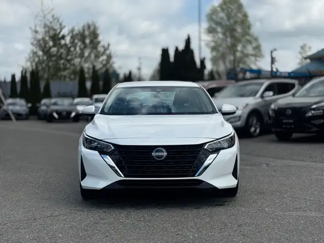 2024 NISSAN SENTRA - Photo 2